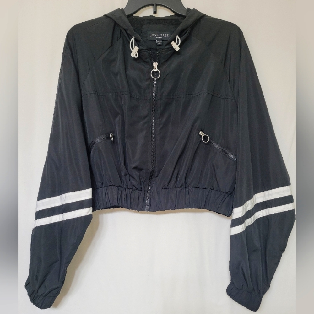 LOVE TREE Women's Black and White Cropped Jacket Zip-up with Hood Size M - Picture 1 of 7
